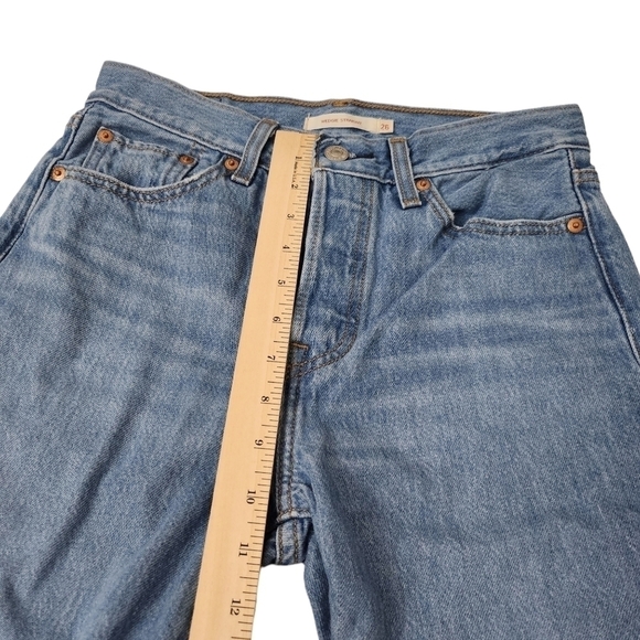 Levis Wedgie Straight Jeans 26 High Rise Premium Button Fly Distressed Raw Hem - Picture 12 of 13